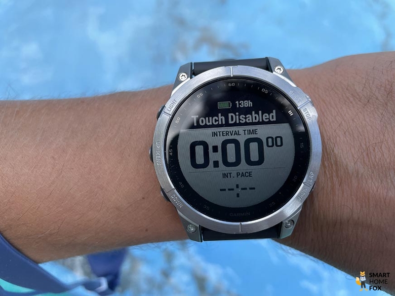 Активированная блокировка от воды на Garmin Fenix 7.